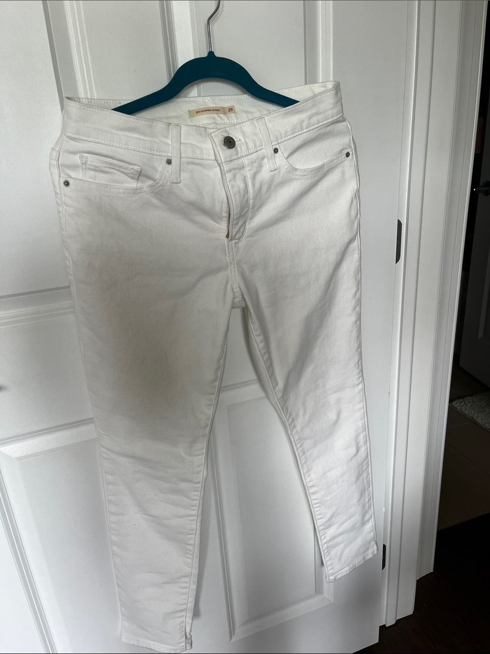 Levi's White Women's Skinny Jeans